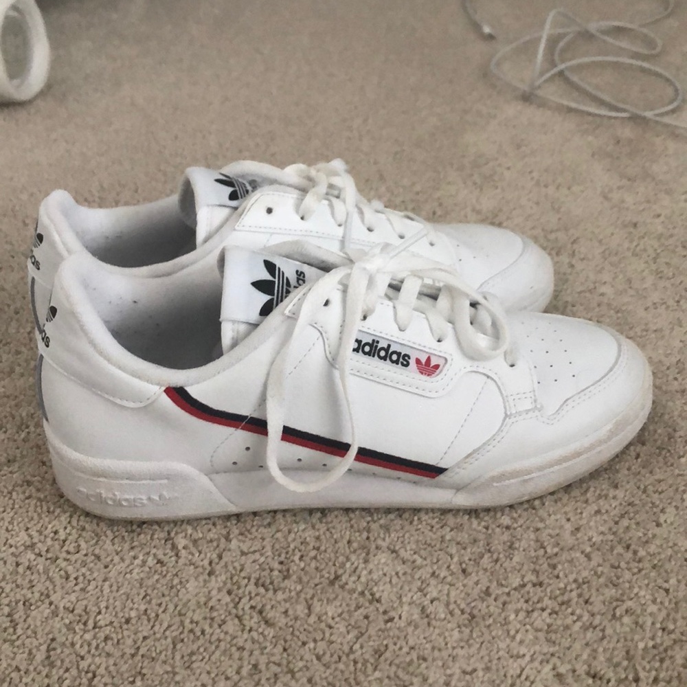 Adidas casual sneakers